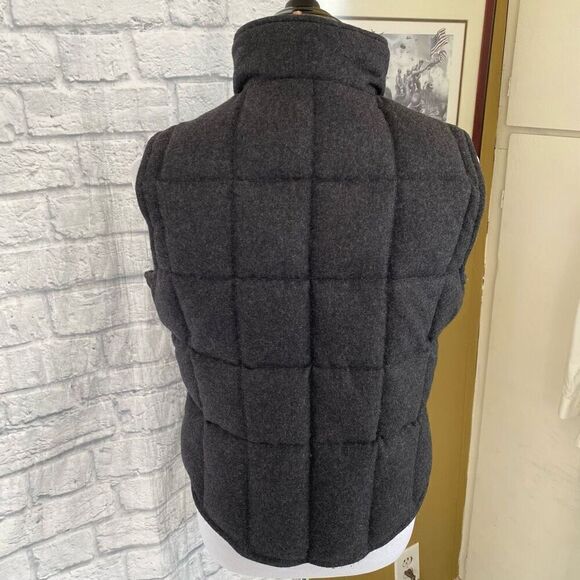 Express women M duck down blend full zip winter vest grey - Picture 8 of 10